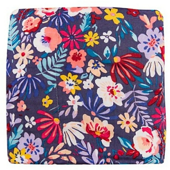 Loulou Lollipop Dark Field Flowers Deluxe Muslin Q - Picture 2 of 2